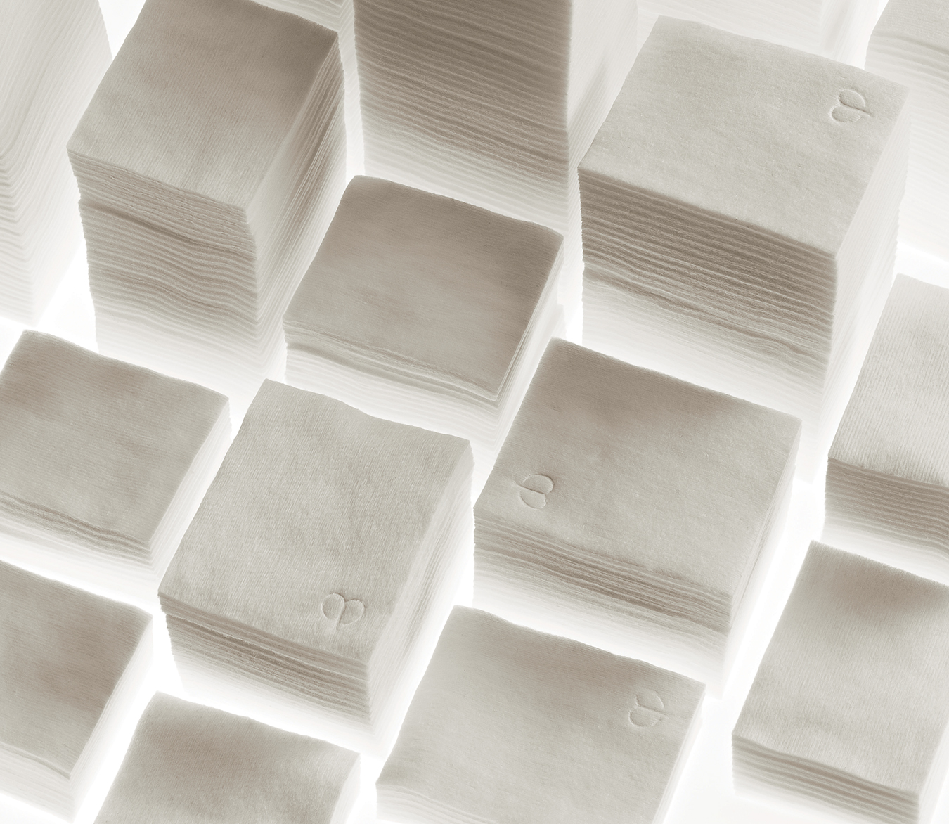 NUVO Magazine: Facial Cotton Pads