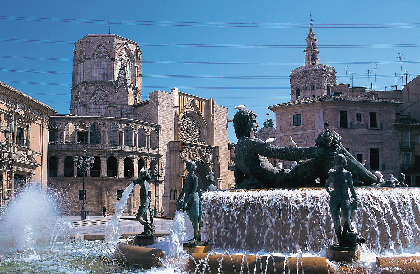 NUVO Magazine: Valencia and Spain