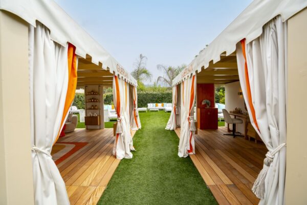 Guerlain Plage Arrives at Alpemare Beach Club, the Seaside Retreat of the Bocelli Family in Forte dei Marmi