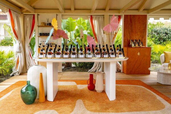 Guerlain Plage Arrives at Alpemare Beach Club, the Seaside Retreat of the Bocelli Family in Forte dei Marmi