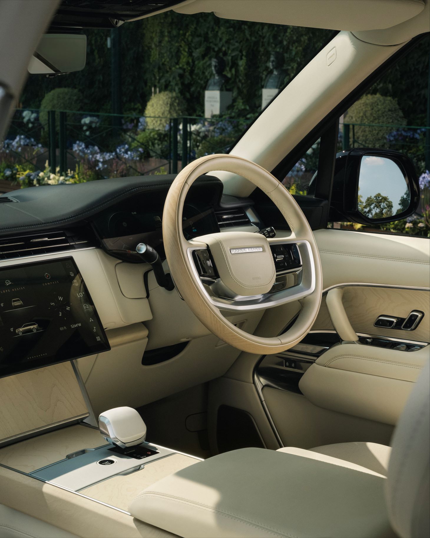 Range Rover at Wimbledon: A Match Made in British Luxury